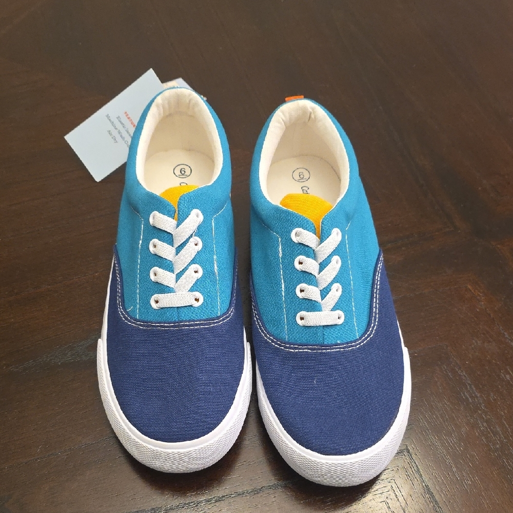 NWT Kids Blue and Teal Sneakers